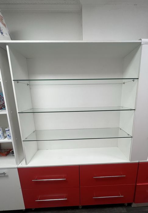 Витринные полки