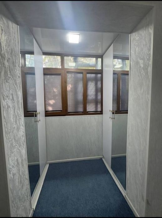 Срочно продаётся квартира в Вакзал на 1 этаже 2 ком пр 3 ком