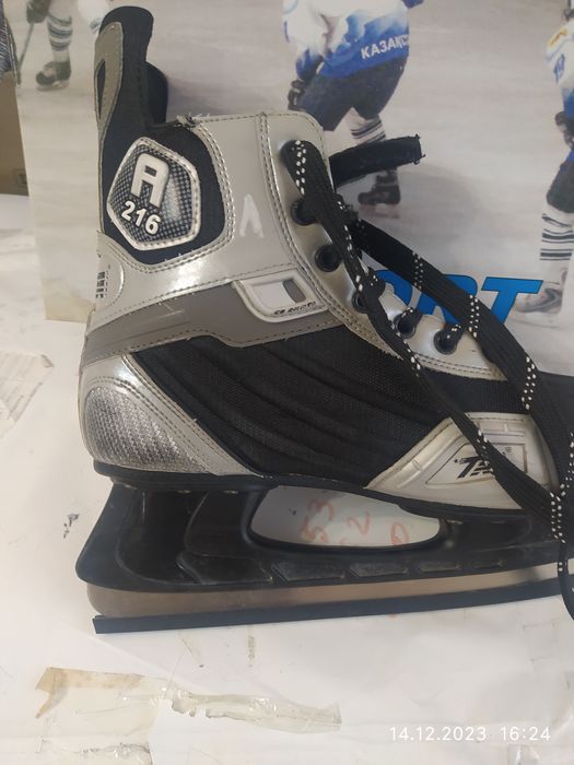 Продаю коньки,почти новые