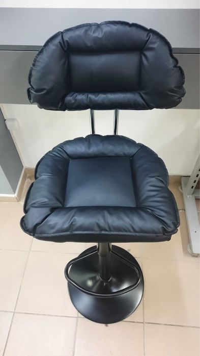 Продам барный стул