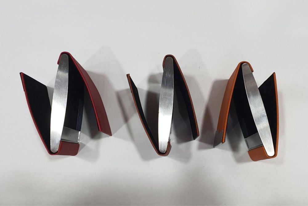 Картхолдер / визитница из экокожи с металлической вставкой