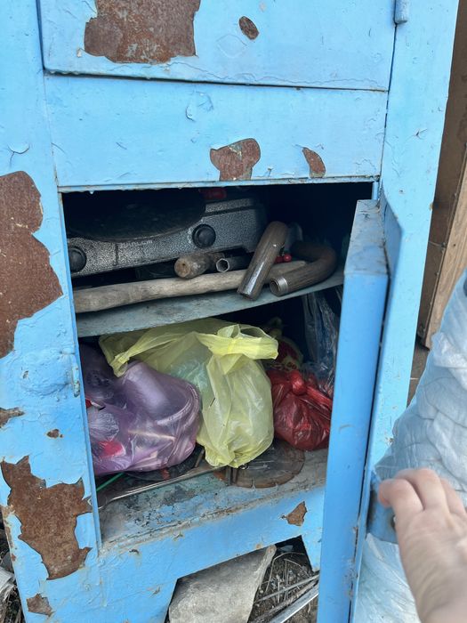 Продам сейф б/у