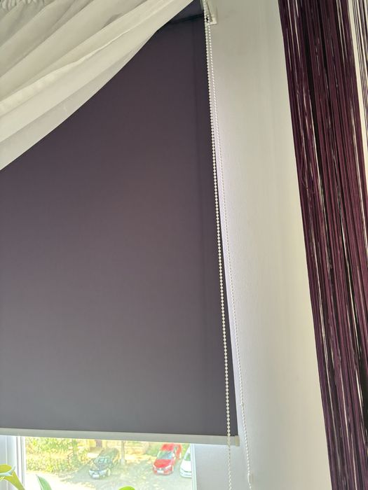 Rulou interior mov opac ( nu trece lumina prin el)