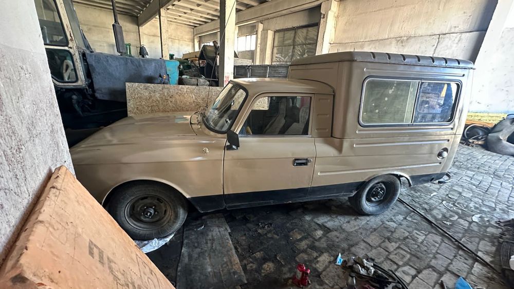 Продам москвич ..