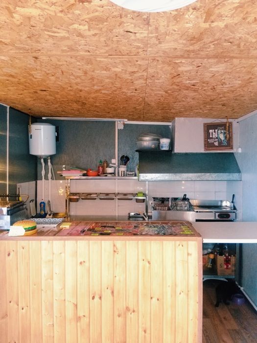 Продается контейнер (донерная)