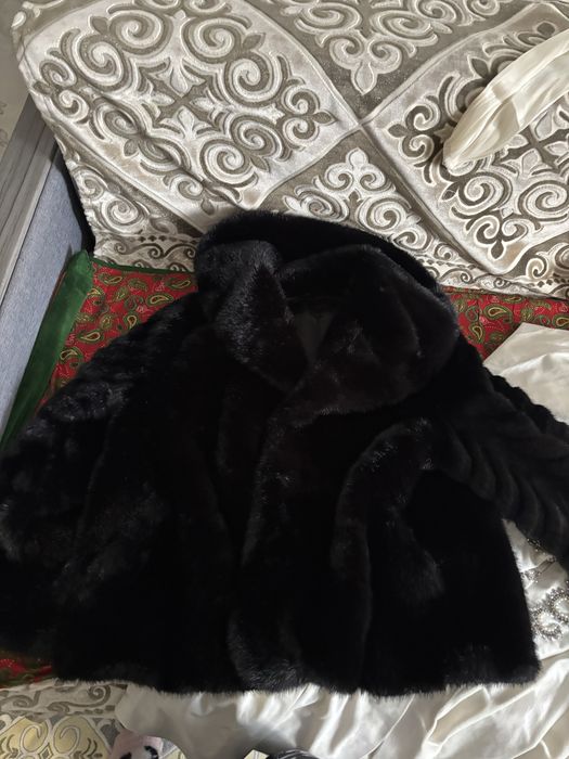 Платье,камзол,пальто и искуственная шуба