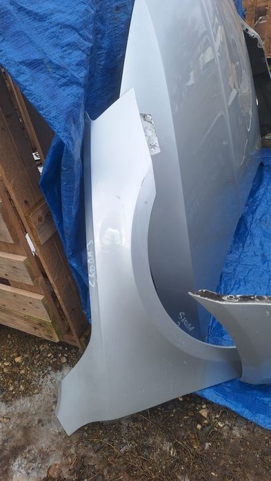 Bara fata capota tragar distonic skoda octavia 3 aripi triple break