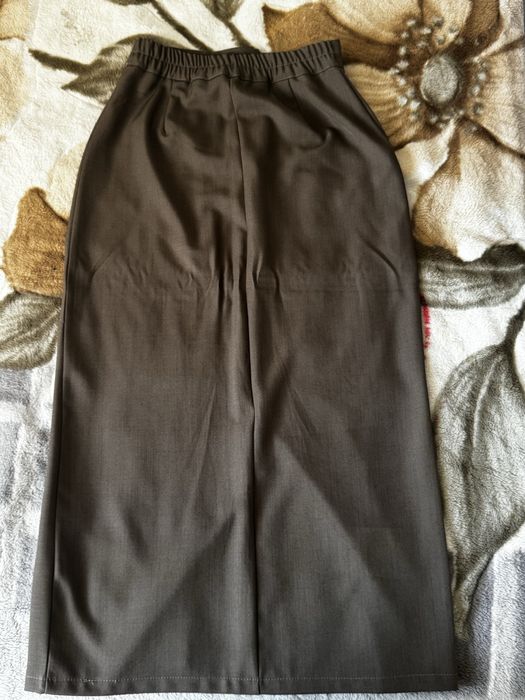 Продам женскю тройку