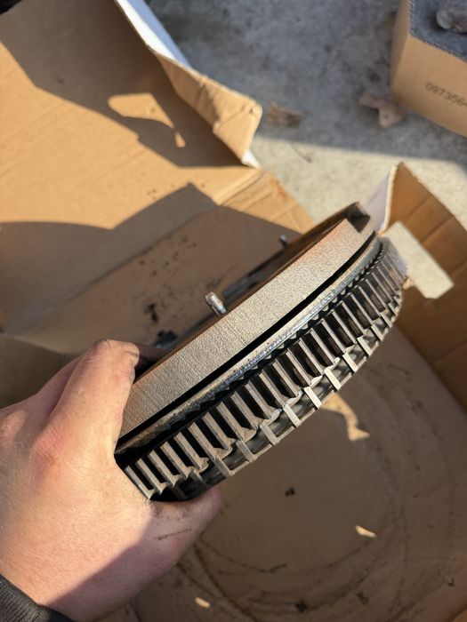 Демпферен маховик за Ford Transit / Custom 2.2 TDCi