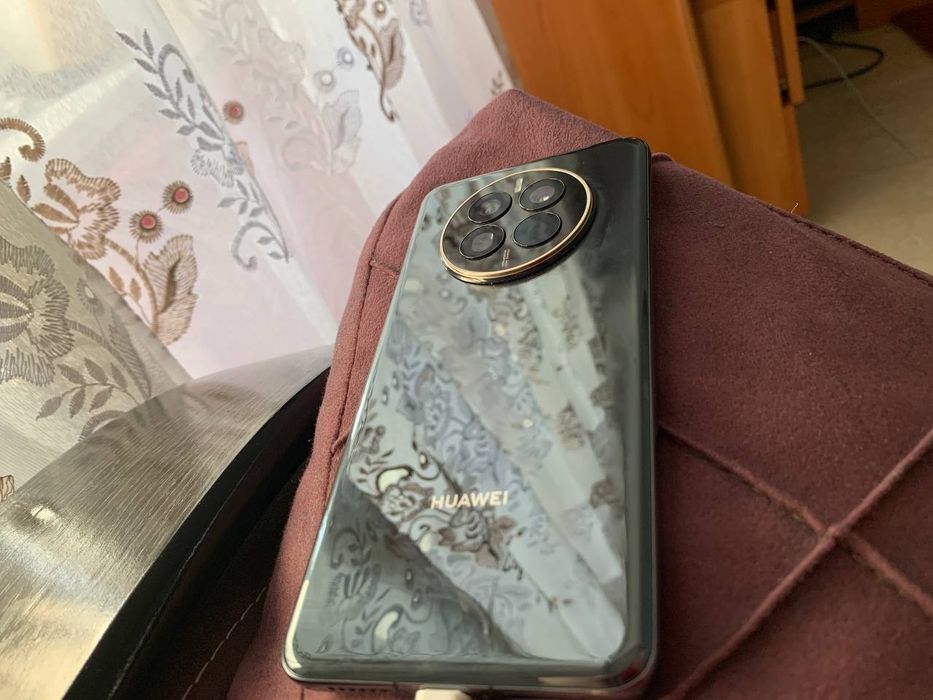 Продам Хуавей mate 50