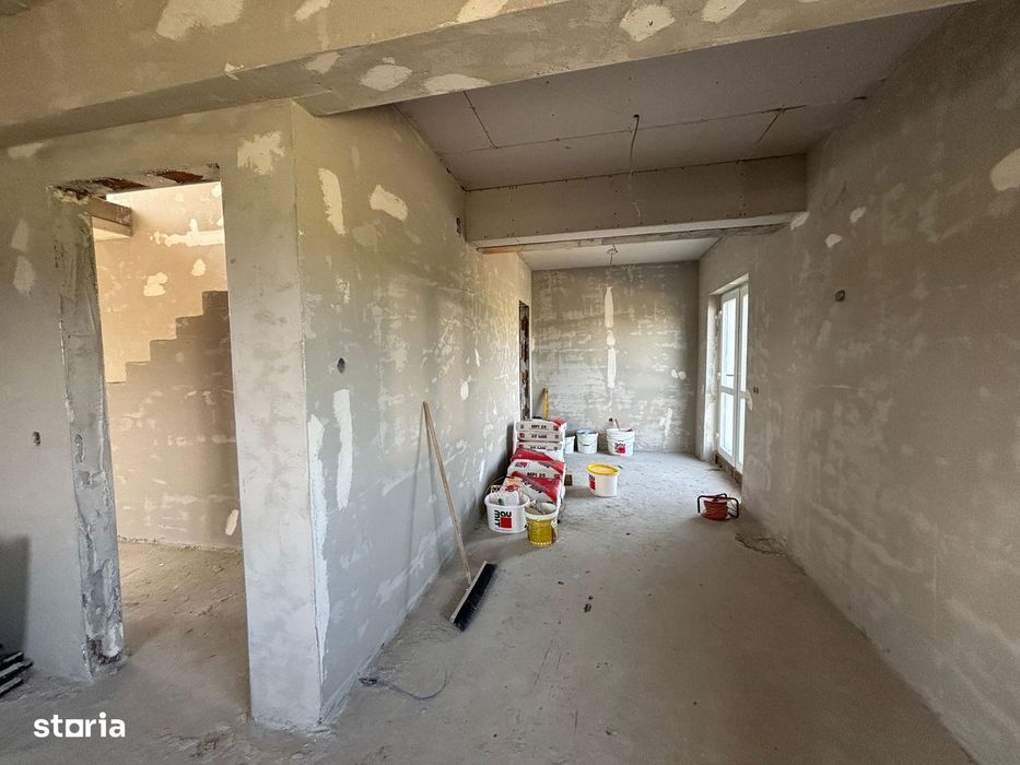 Viața la casă, liniște și munți la orizont – Duplexuri noi în Mohu