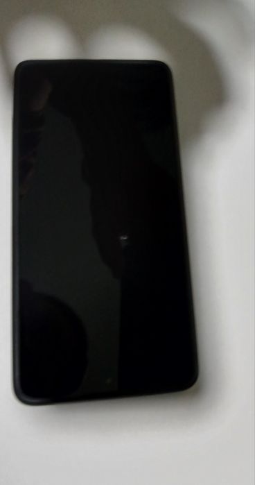 POCO X7 Pro  telefon idealni holatda