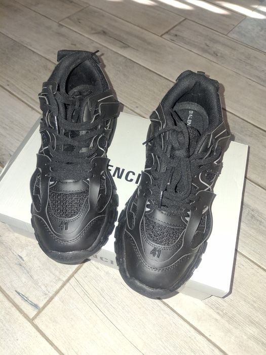 Balenciaga Track