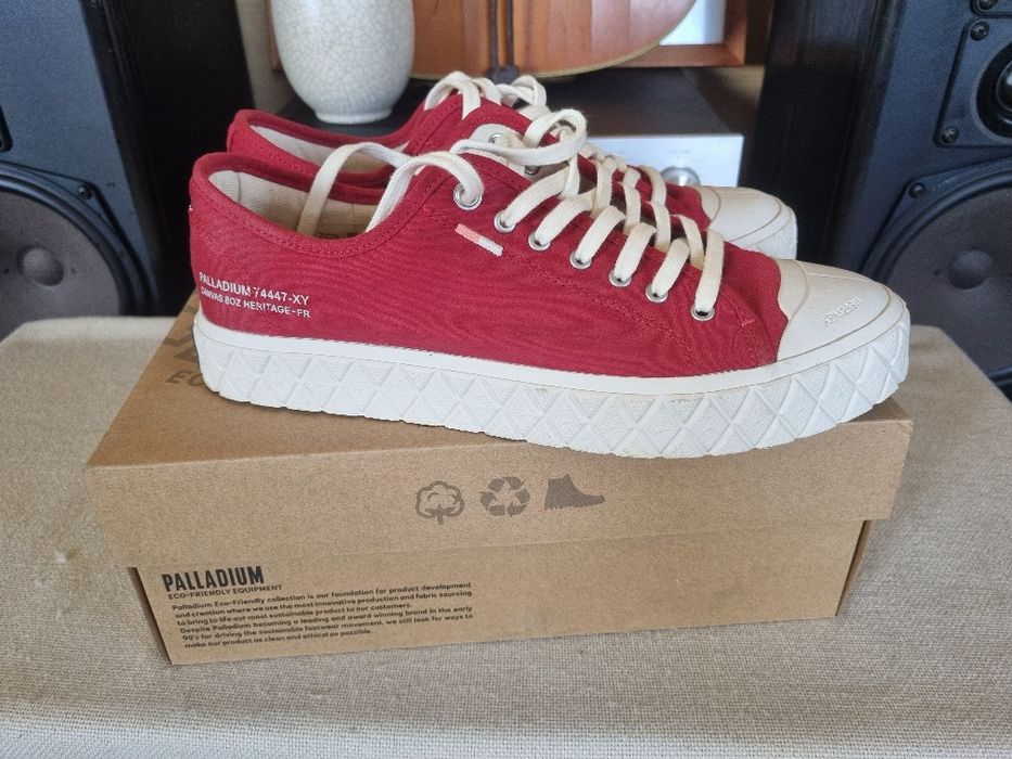 Sneakersi (Tenisi) Palladium. Marimea 43. Putin utilizati