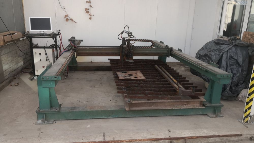 Газорез,управление мач3. Размери на рязане 3м.на 1.75м.