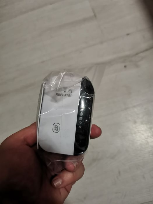чисто нови WiFi усилватели 300M