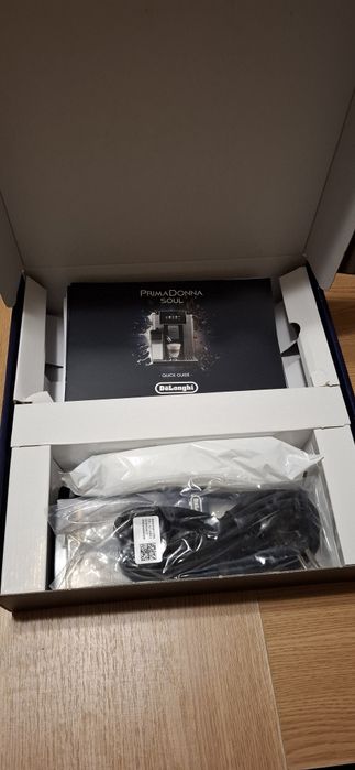 Expresor automat Delonghi PrimaDonna Soul