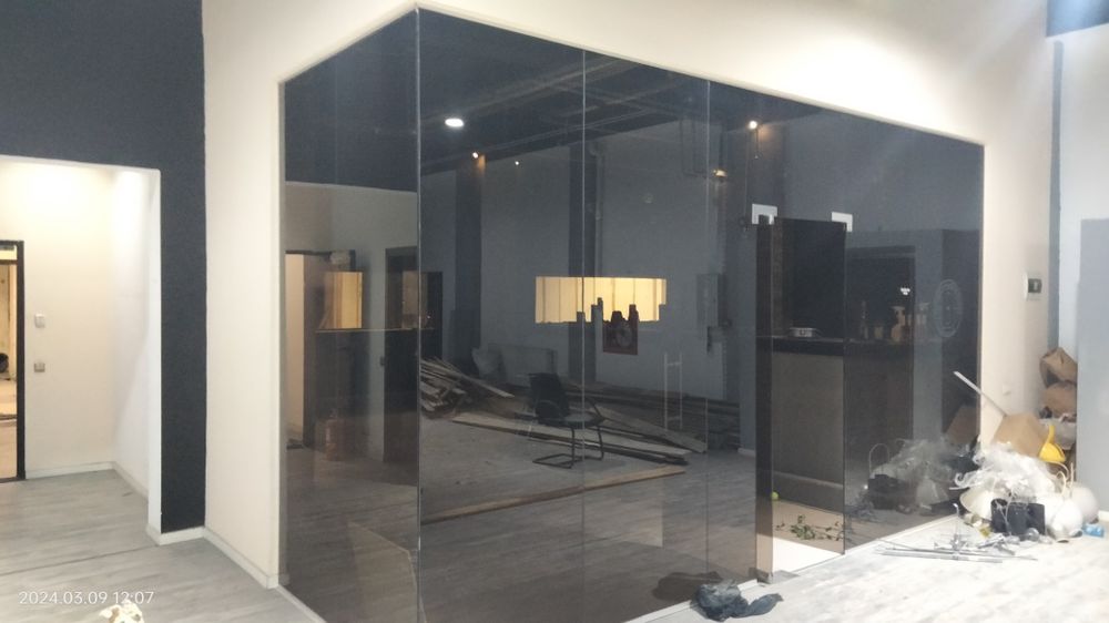 S-H Ferestre și pereți sticlă