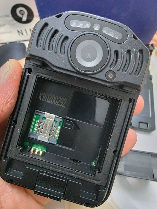 NINE body camera  : NBC 4G (камера+телефон)