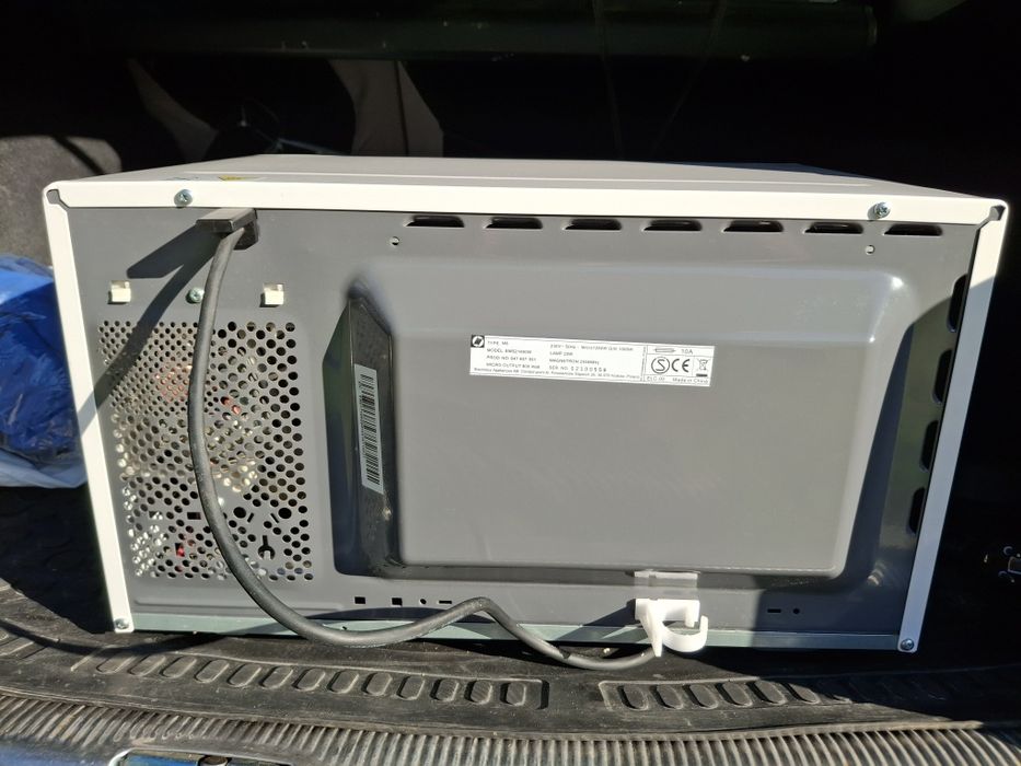 микровълнова electrolux micro 1250 w grill 1000 w