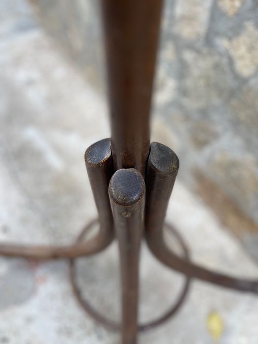 Закачалка масив на стойка