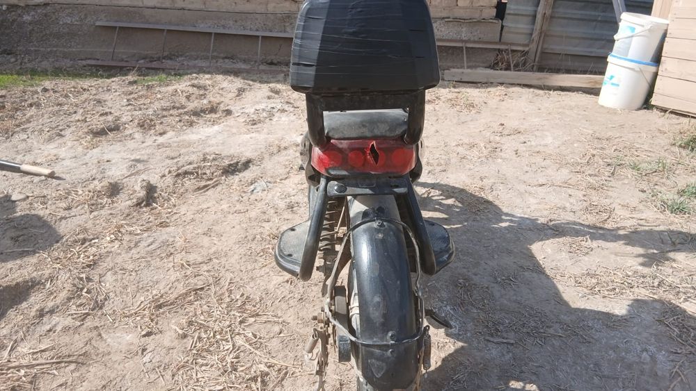 VELOMAX Электро скутер