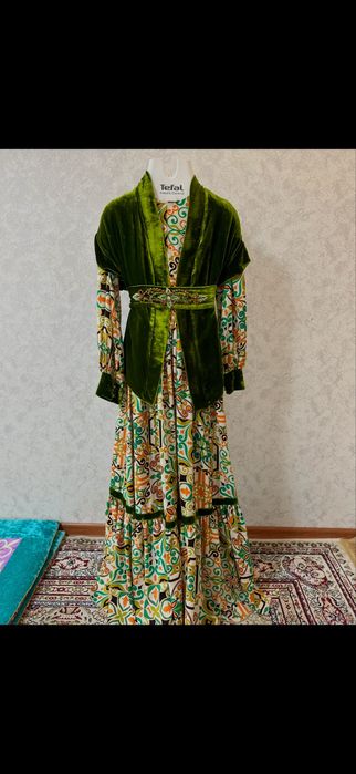 Национальное платье