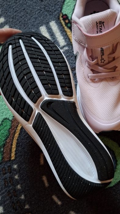 Adidași in stare impecabila