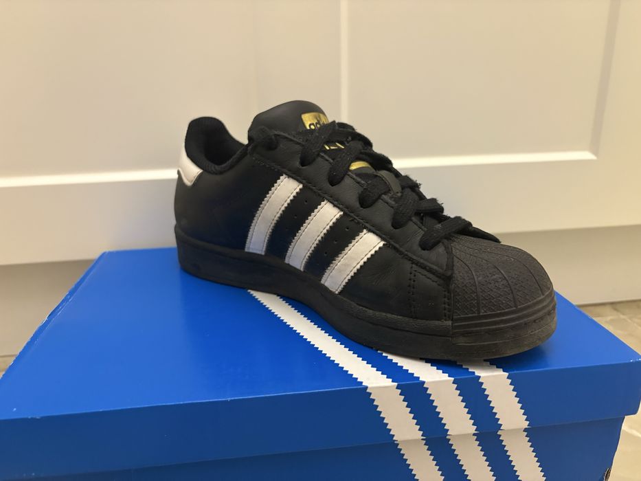 Adidas Superstar