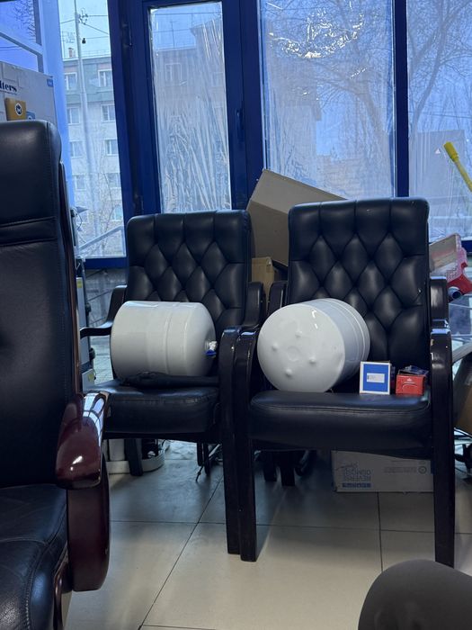 Кресла продаю для офиса