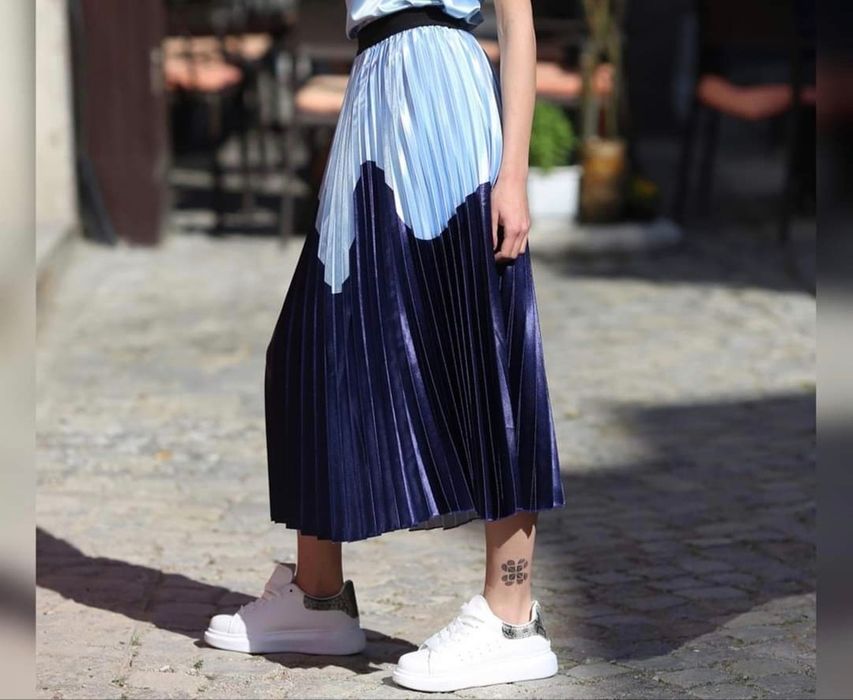 Миди пола солей в син цвят