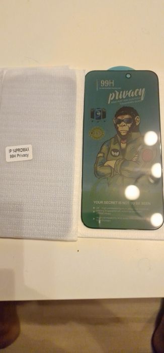 Folie sticla privacy calitate superioara  pt orice model de iphone