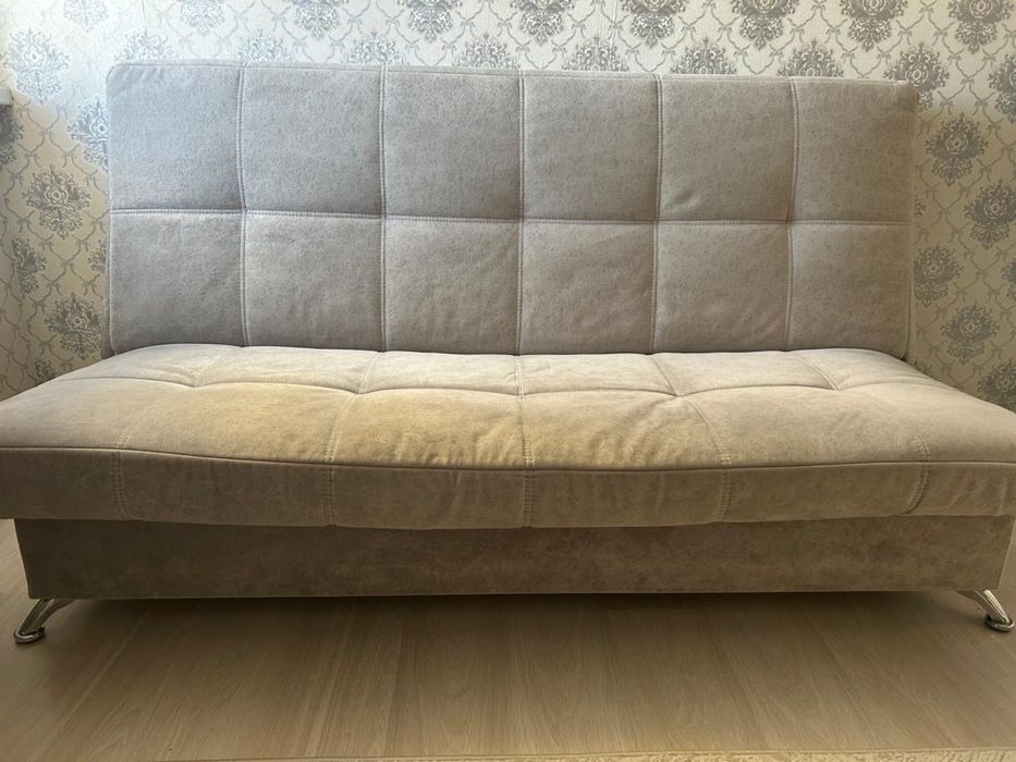 Диван продам срочно