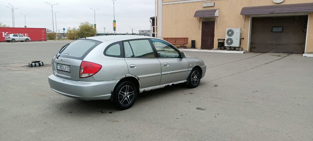 Продам авто KiA Rio 2005г.