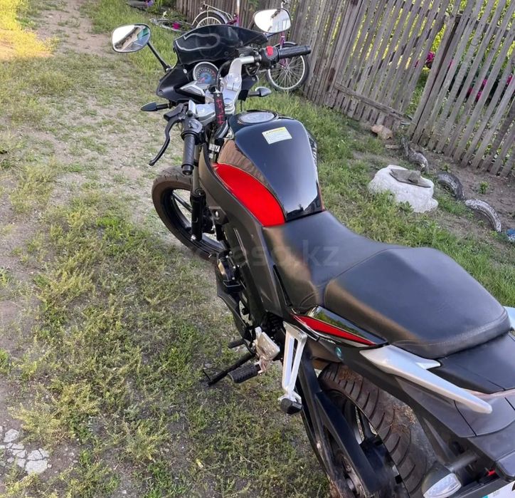 Продам Racer  300 кубов