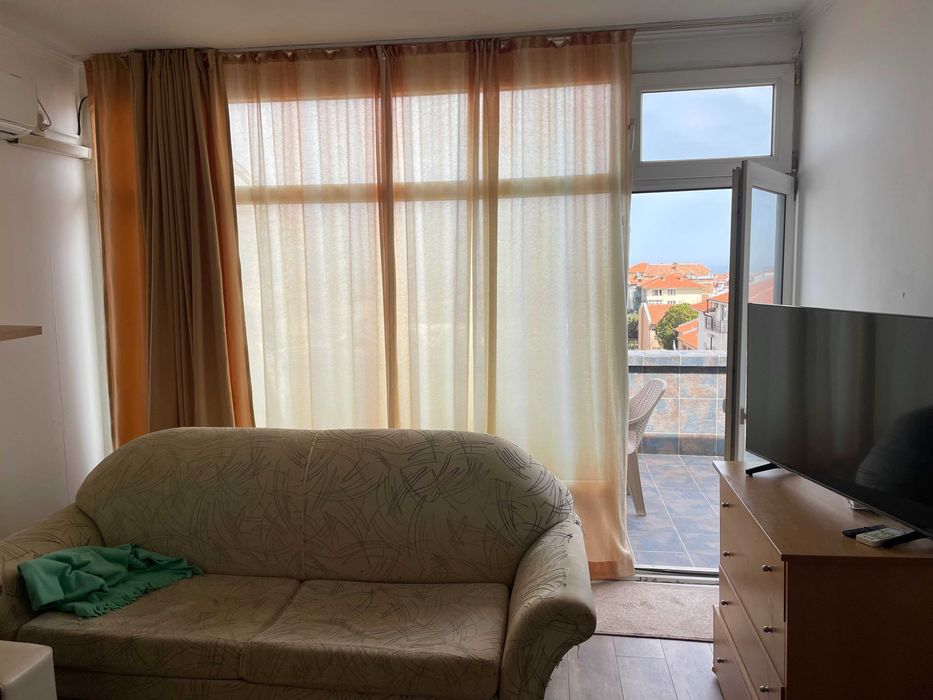 Дава се под наем Двустаен апартамент в Несебър - 80 кв.м за 399 € - Снимка #4