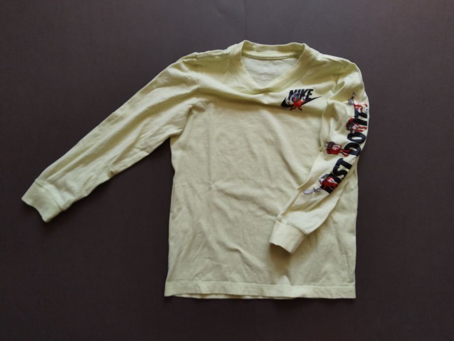Nike xs детска тениска