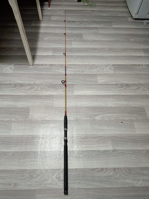 Продам спиннинги