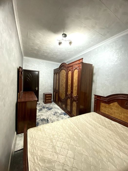 Chilonzor 19 2/4/4 srochni sotiladi