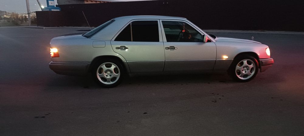 Мерседес сатылады