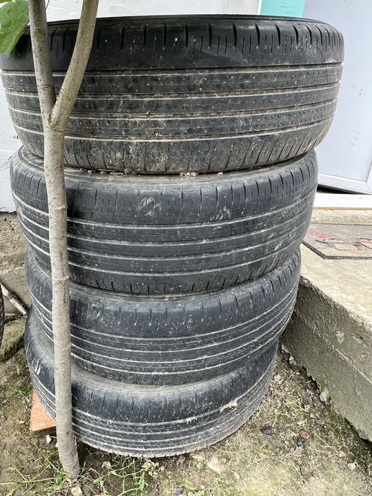 Cauciuri de vara Dunlop 225/60 R18