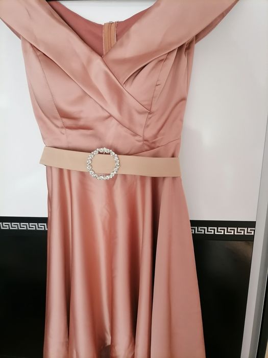 Рокля сатен пепел от рози