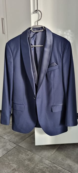 Costum mire/ginere marimea 48 Monarch