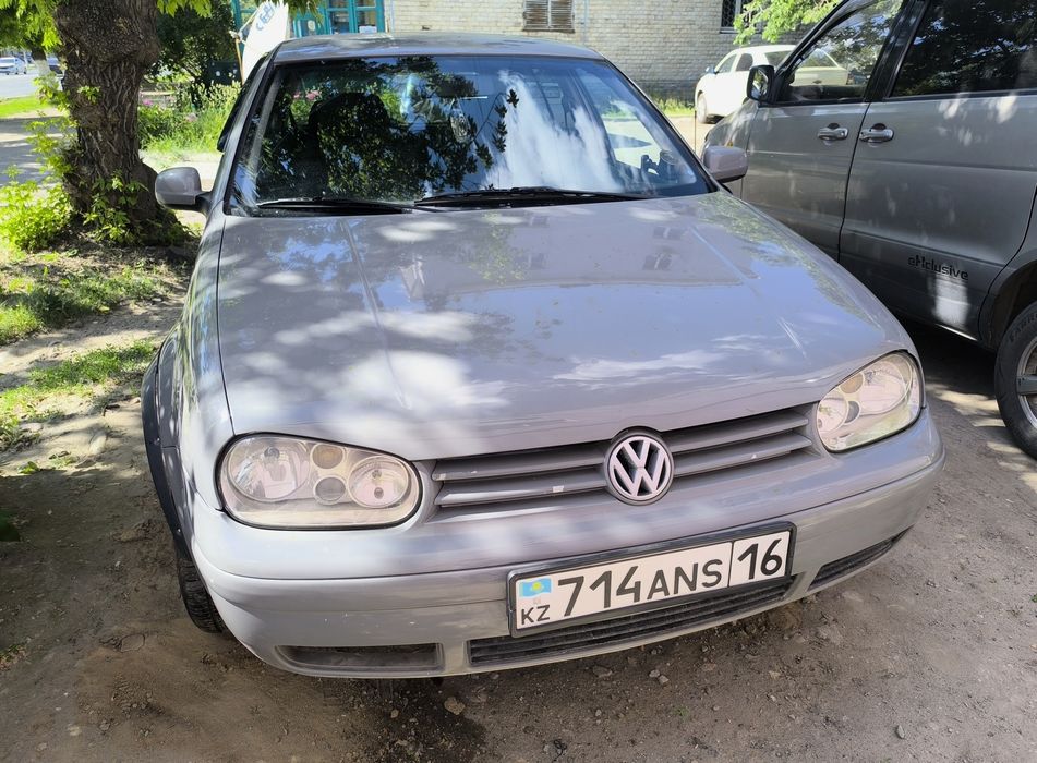 Продам Golf 4, механика, 1.8