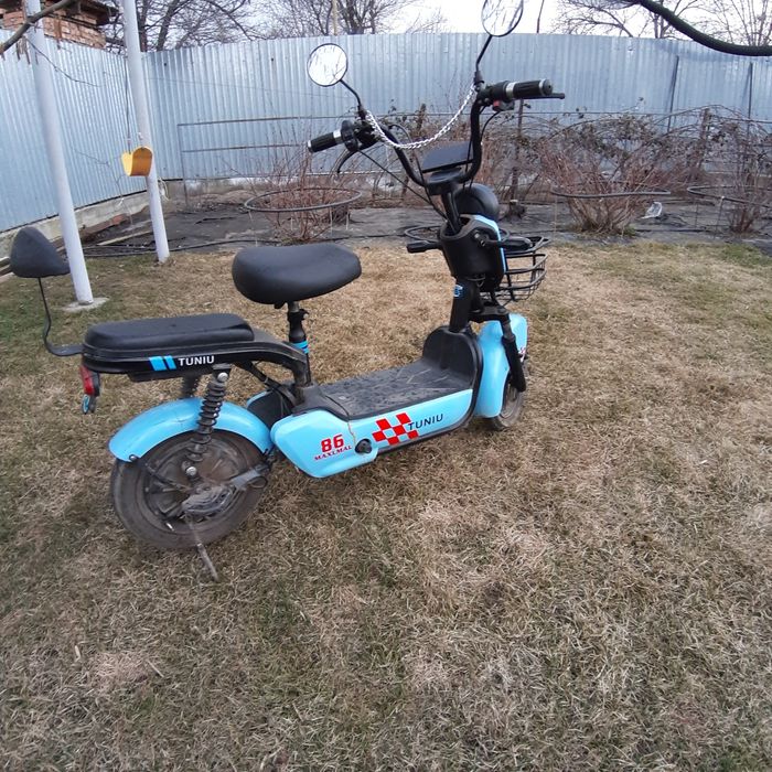 элекстроскутер продам