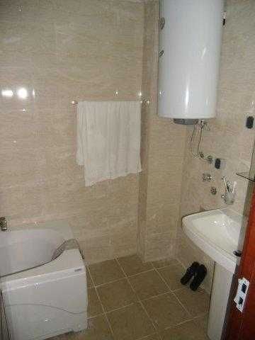 Дава се под наем Двустаен апартамент в Пловдив, Кършияка - 62 кв.м за 239.7 € - Снимка #4