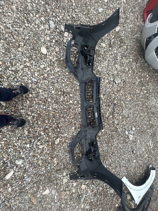 Предна броня за BMW F48  с бъбреците  21 г