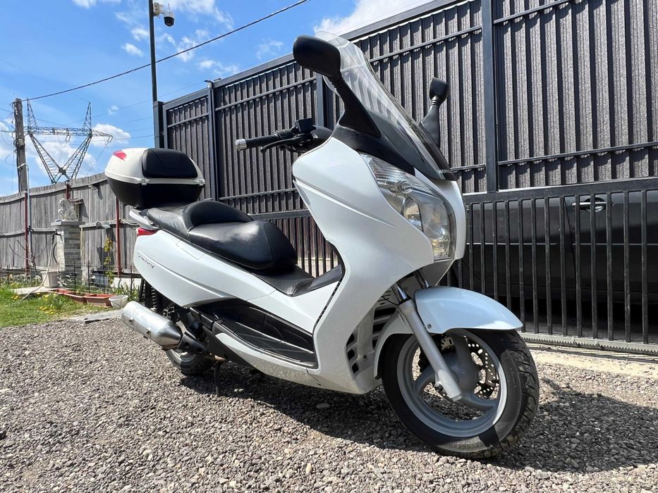 Scuter Honda S-wing 125 cc cu ABS