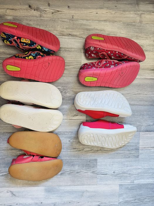 Детски боси обувки/ пантофи