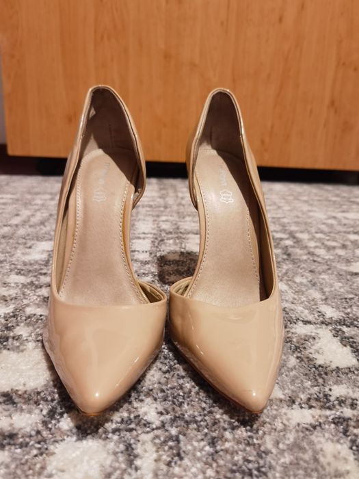 Pantofi cu toc stiletto MOTIVI nr. 40